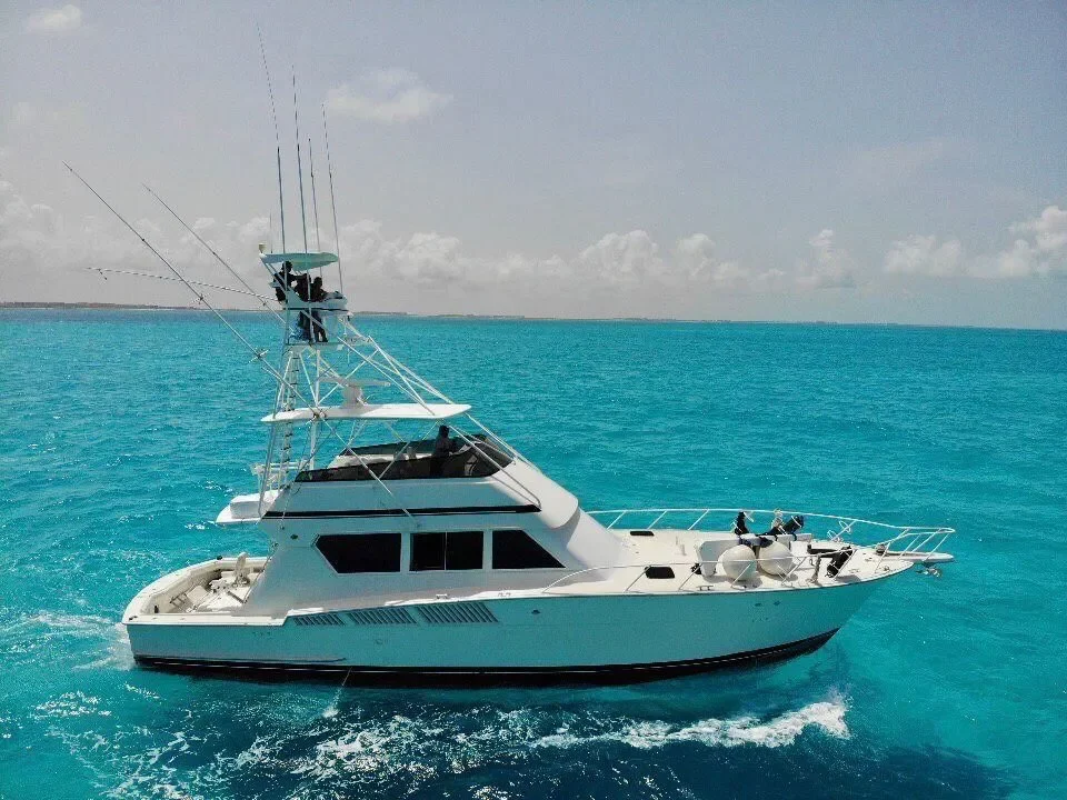 Hatteras 60, photo 4