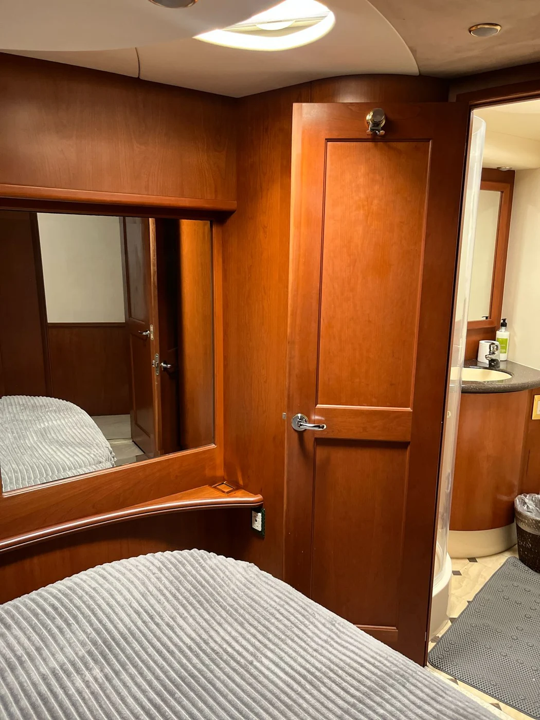 Hatteras 50Ft, photo 21